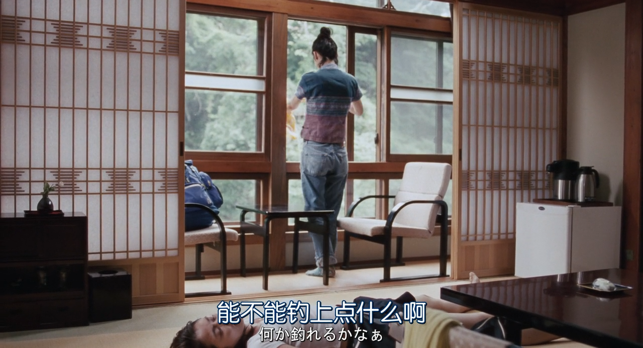 《海街日记》 单帧 中性·去饱和·中调色板